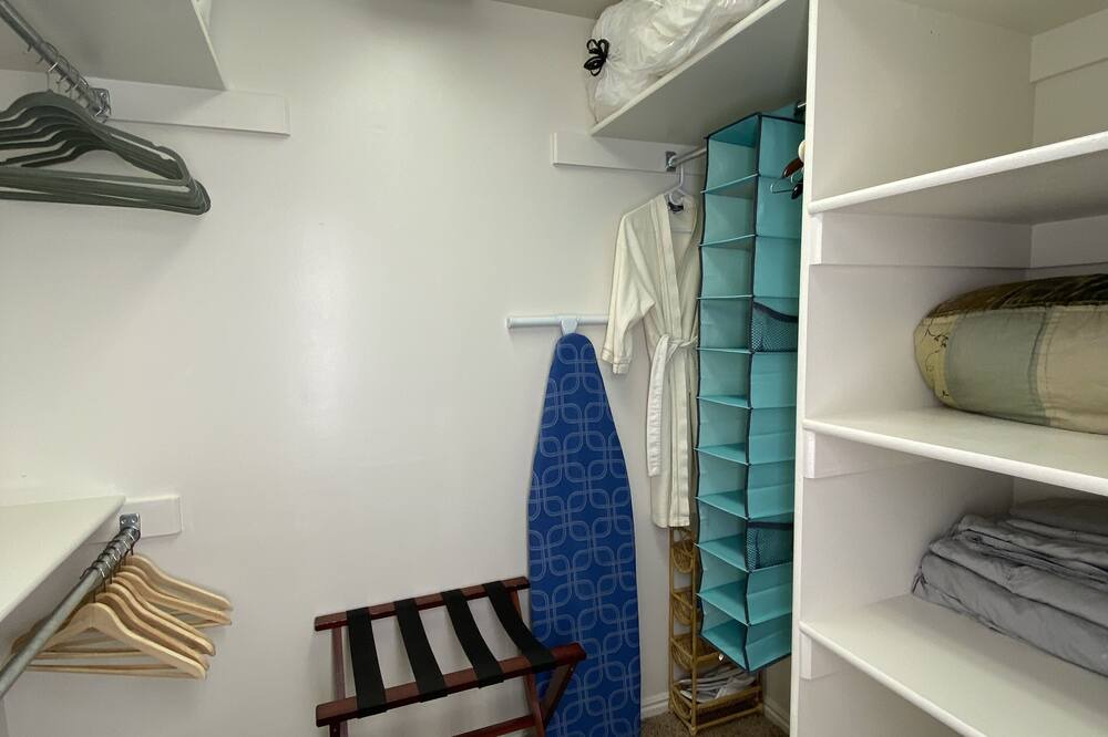 Photo of Bedroom in Holladay