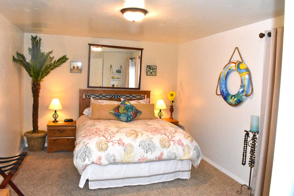 Photo of Bedroom in Holladay