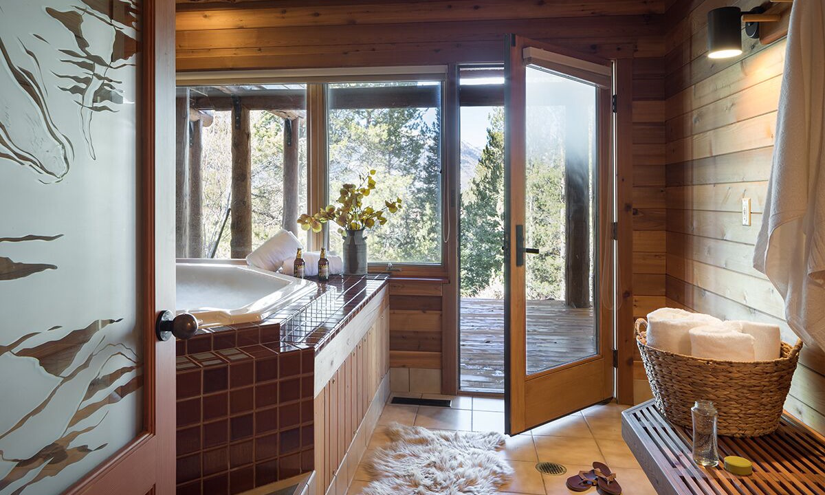 Photo of Bathroom in Crescent H Ranch