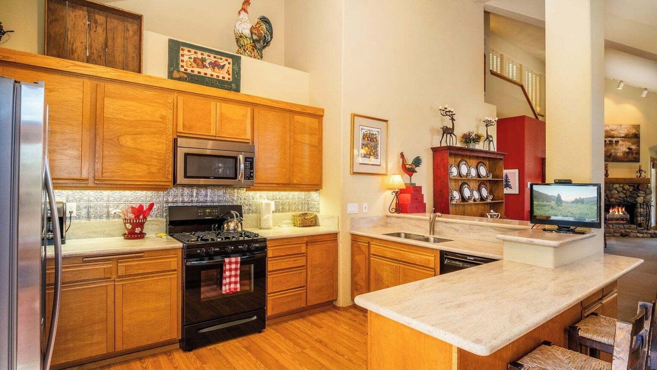 Photo of Kitchen in Elkhorn Village