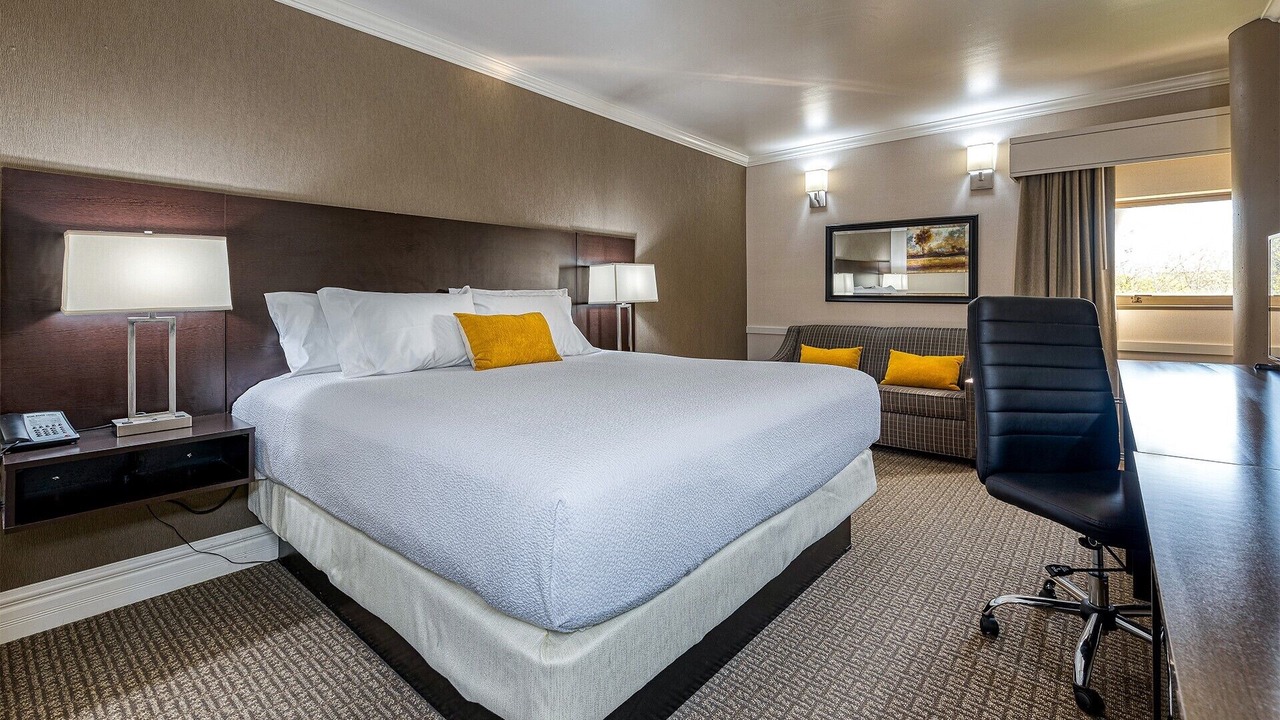 Photo of Bedroom in Logan