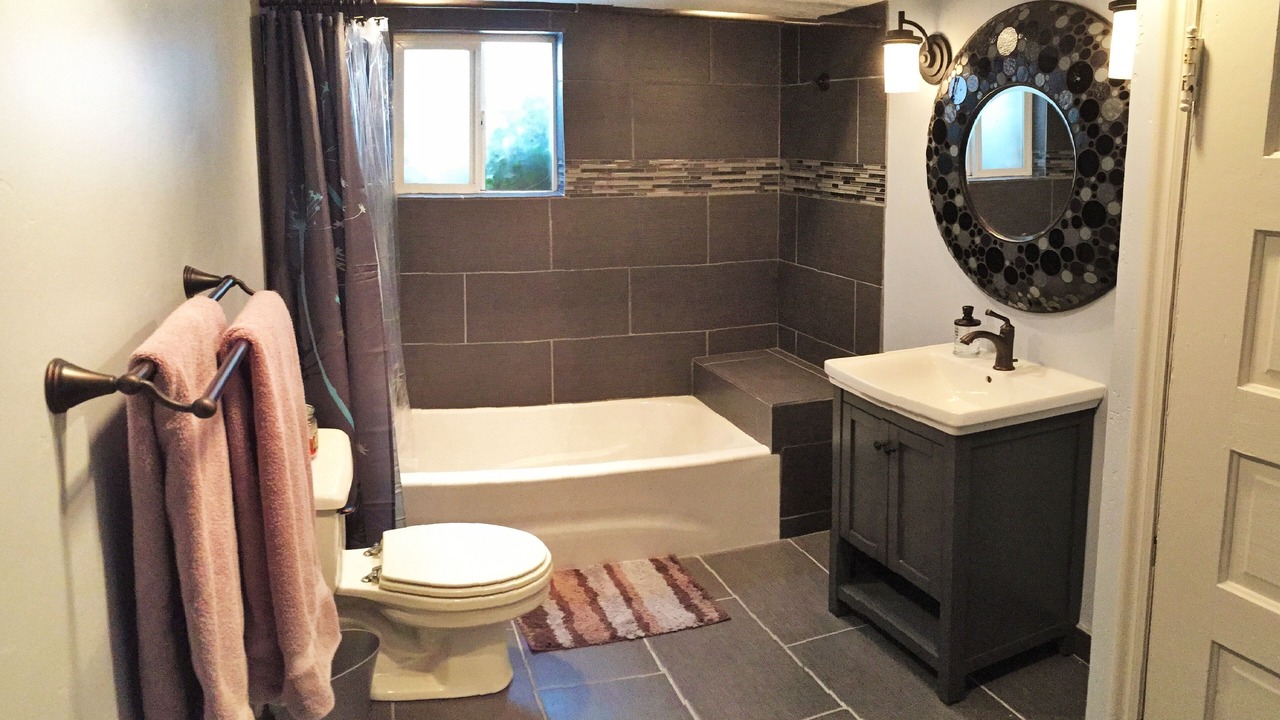 Photo of Bathroom in Lower Avenues