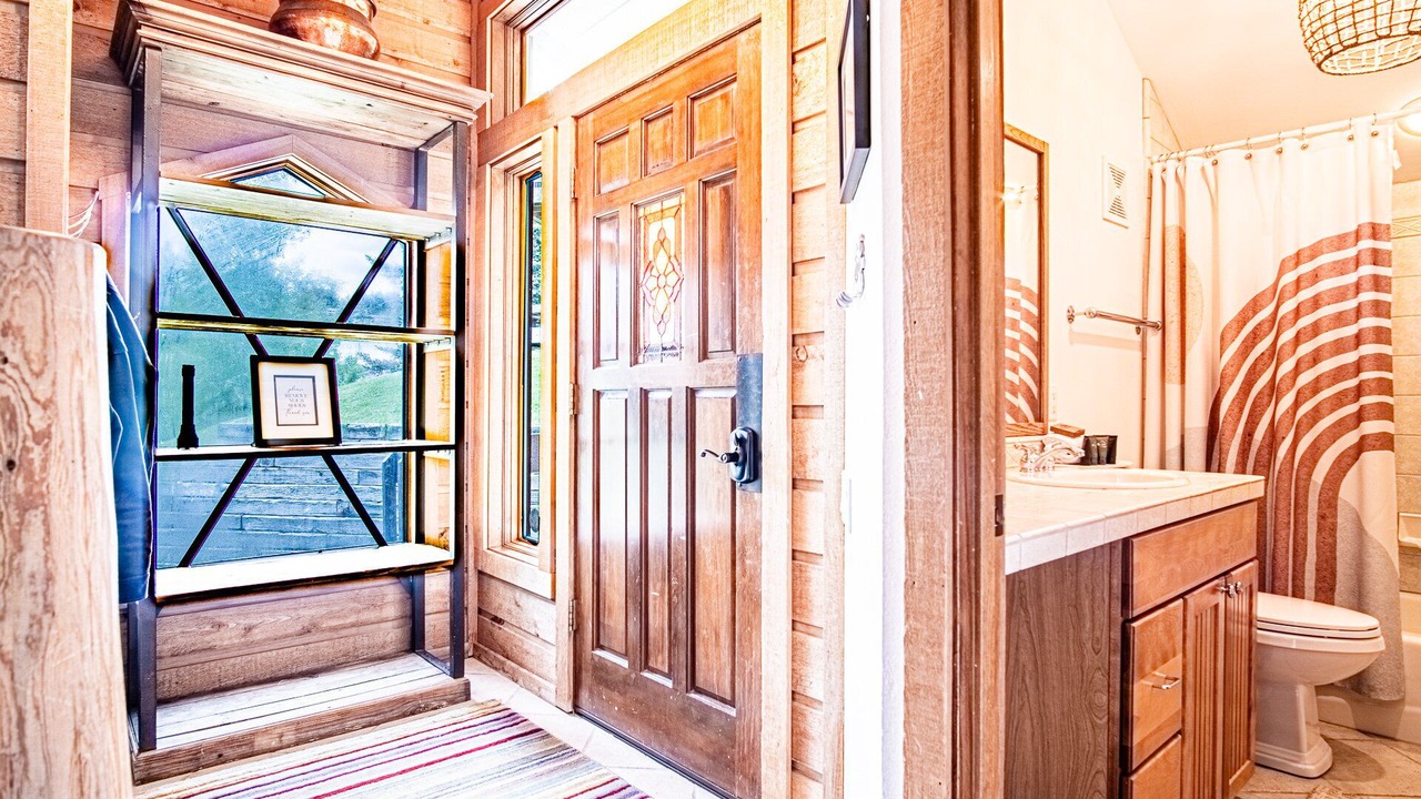 Photo of Patio Balcony in Elkhorn Village