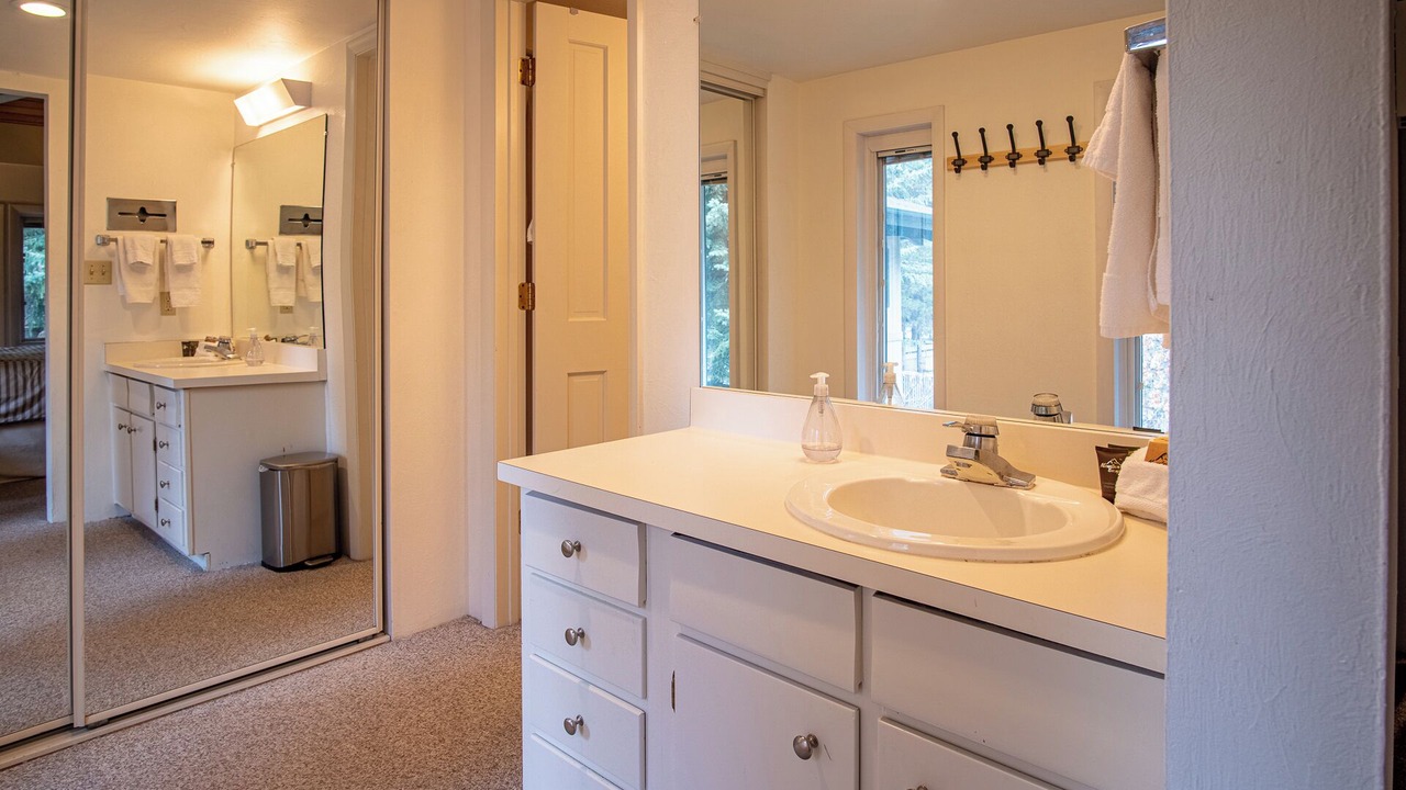 Photo of Bathroom in Warm Springs