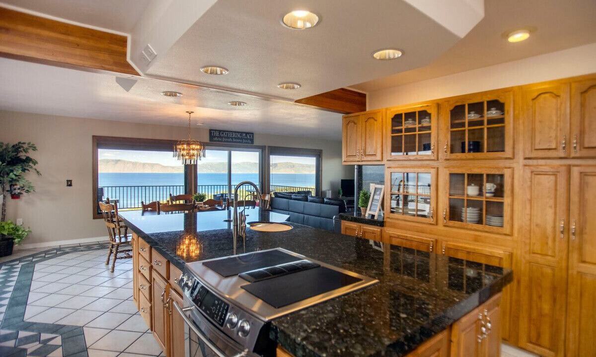 Photo of Kitchen in Harbor Village