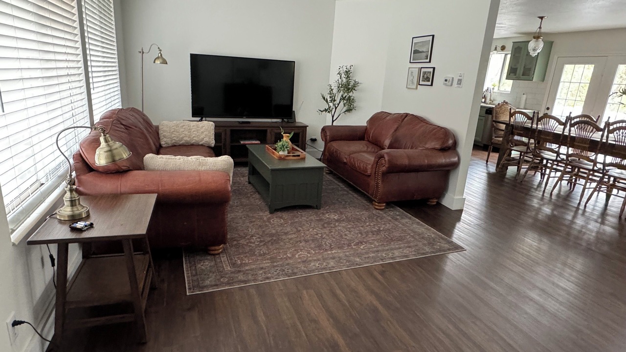 Photo of Livingroom in North Ogden