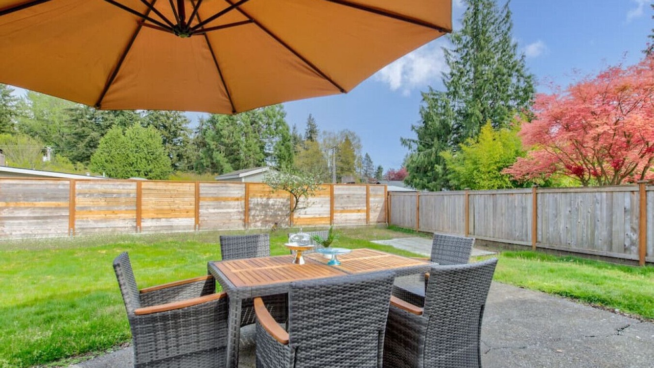 Photo of Outdoor in East Lake Hills