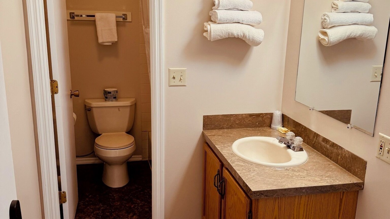 Photo of Bathroom in West Yellowstone