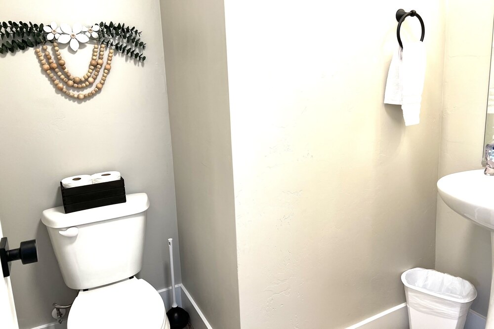 Photo of Bathroom in Ammon