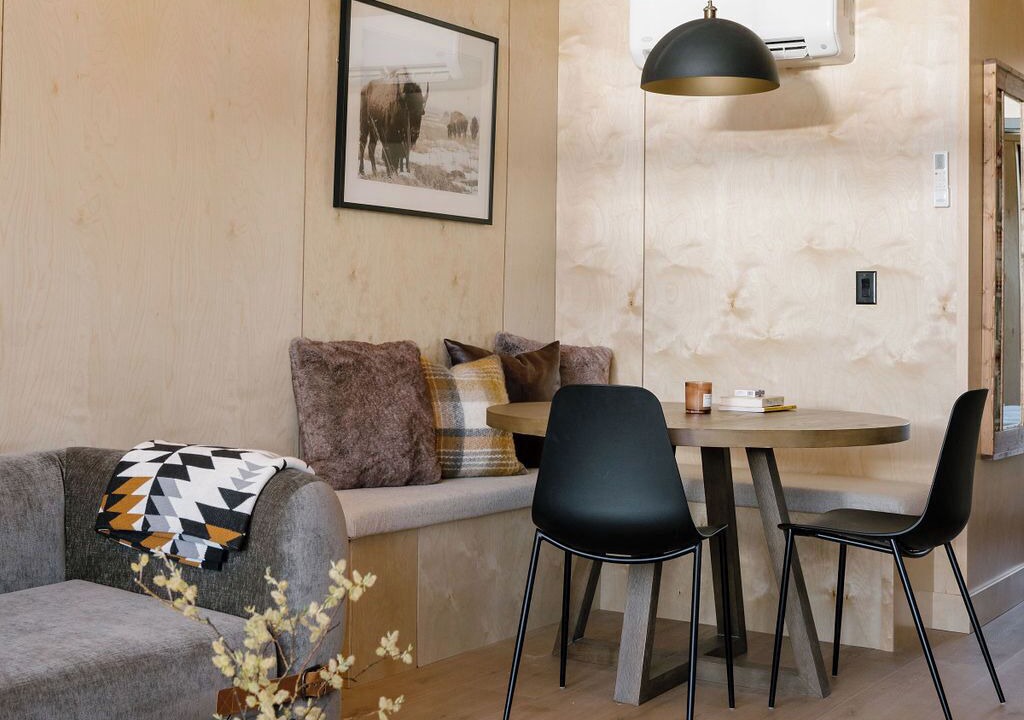 Photo of Livingroom in Last Chance