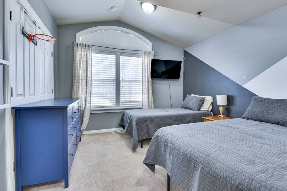 Photo of Bedroom in Layton