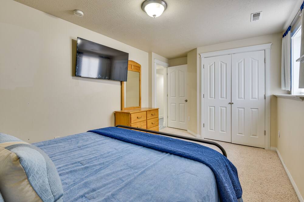 Photo of Bedroom in Layton