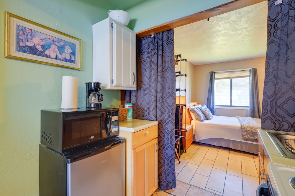 Photo of Bedroom in Shelley