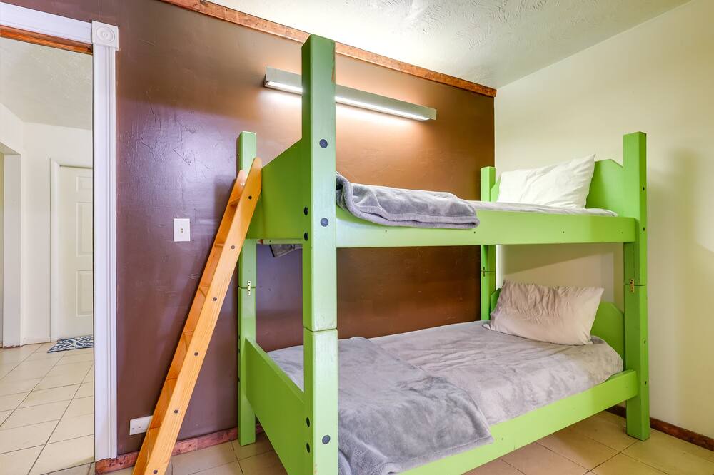Photo of Bedroom in Shelley