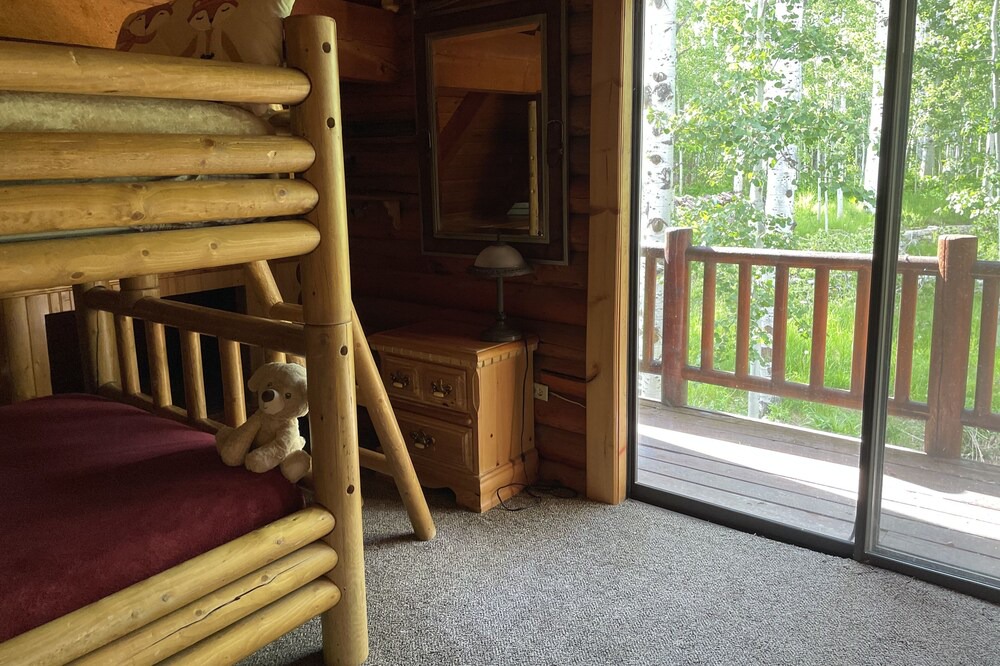 Photo of Bedroom in Star Valley Ranch