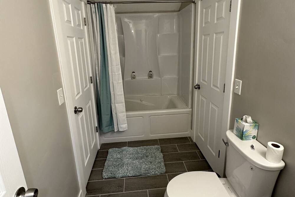 Photo of Bathroom in Layton