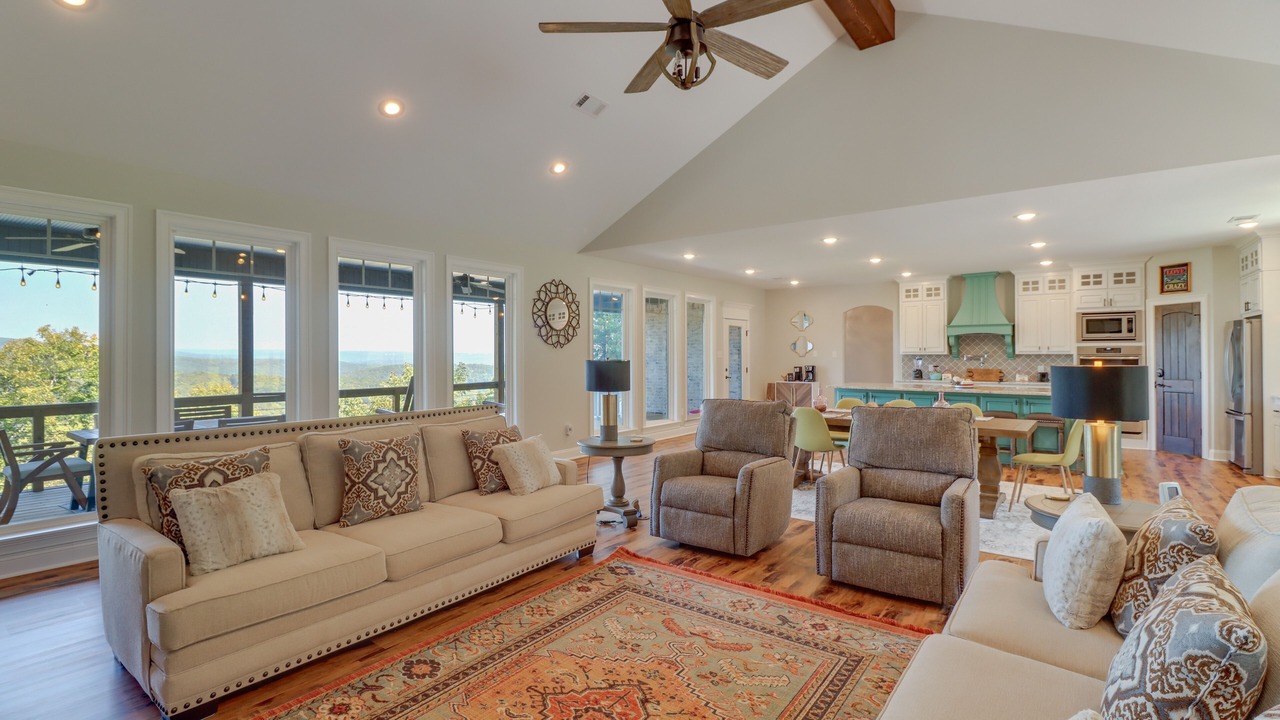 Photo of Livingroom in Edgemont
