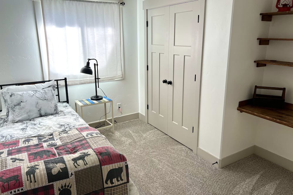 Photo of Bedroom in Rigby