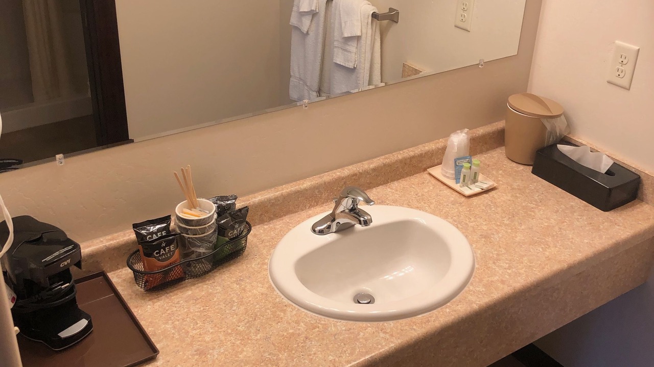 Photo of Bathroom in Gardiner