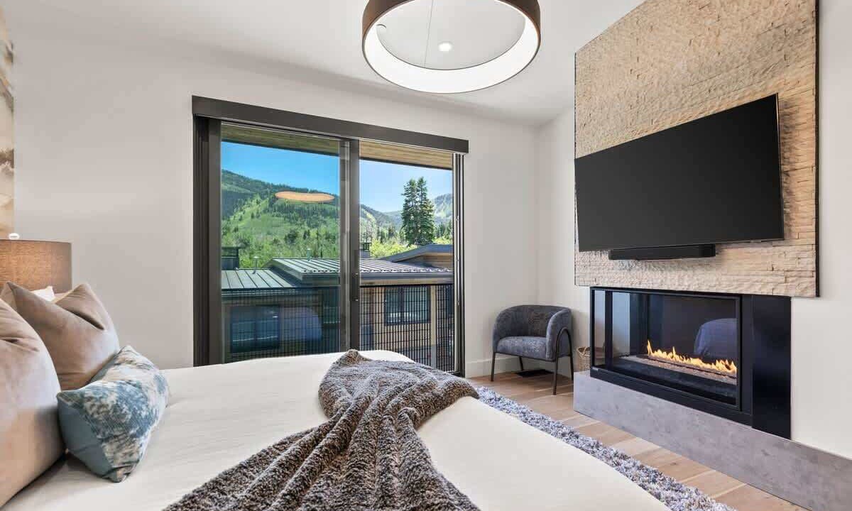 Photo of Bedroom in The Timbers