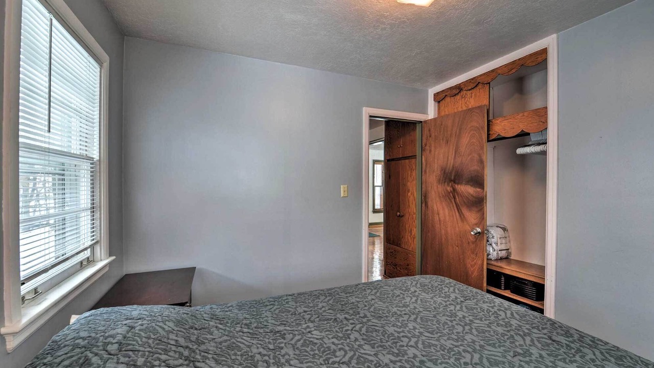 Photo of Bedroom in Irwin