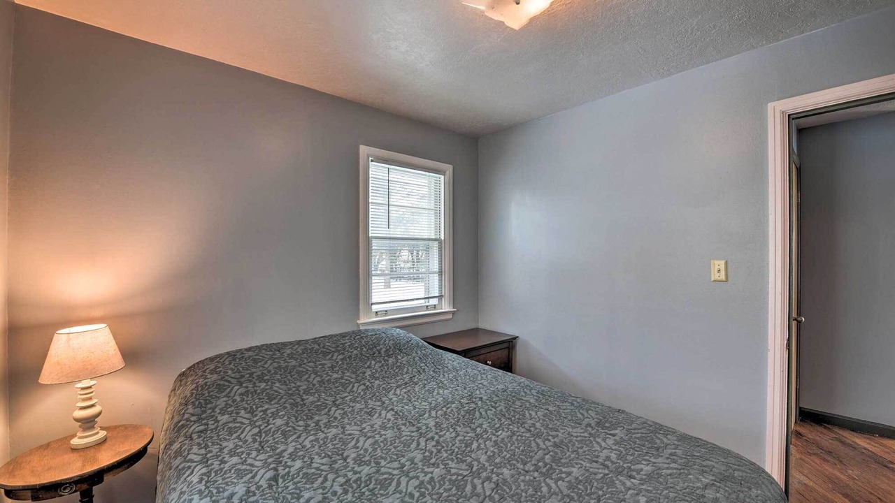 Photo of Bedroom in Irwin