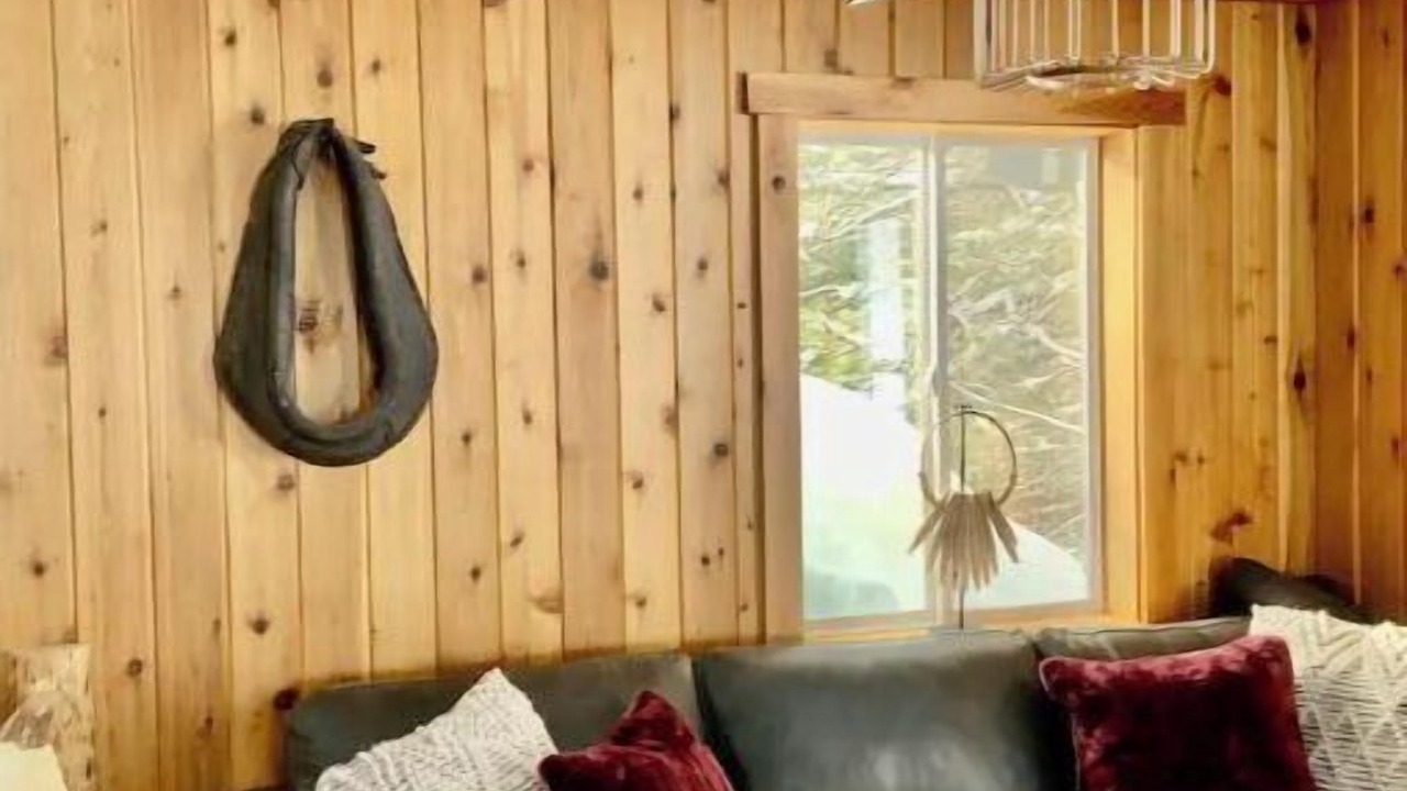 Photo of Livingroom in Garden Valley