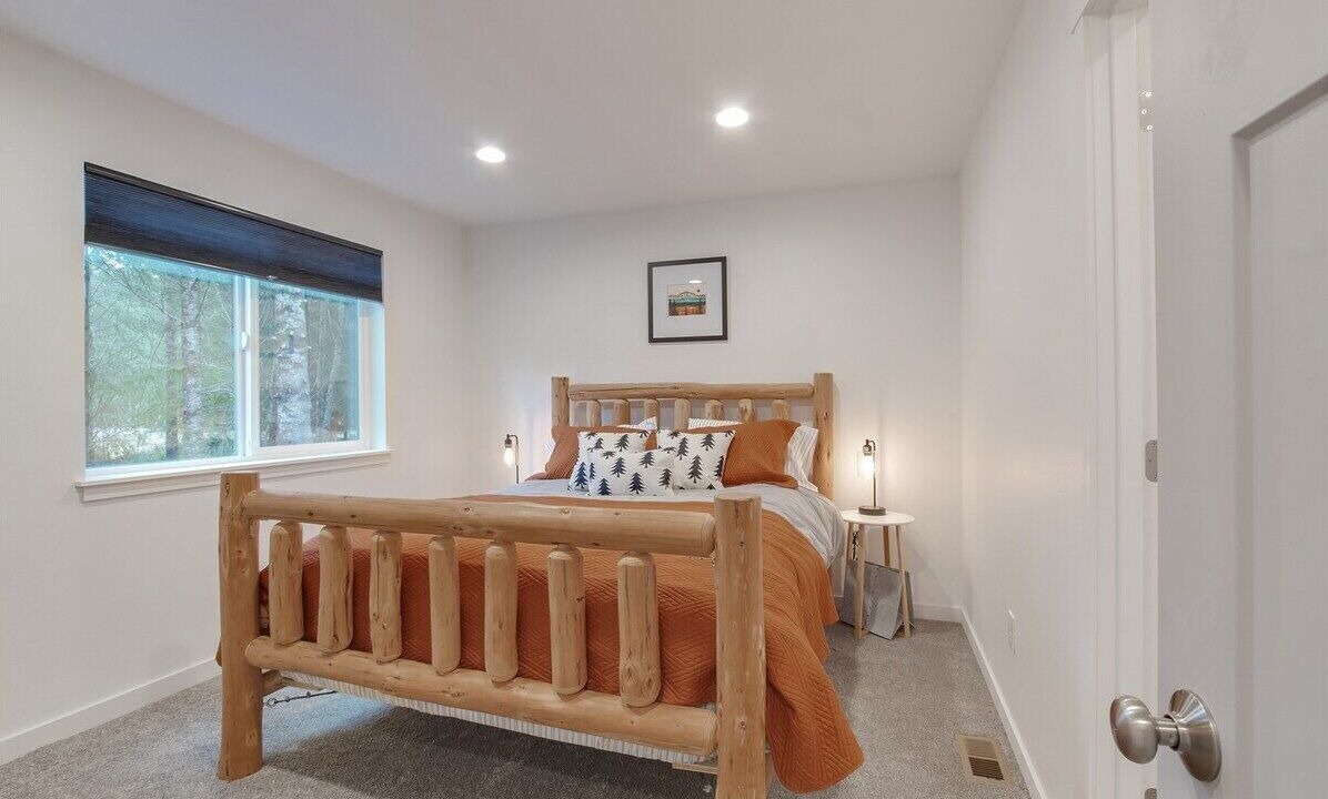Photo of Bedroom in Packwood