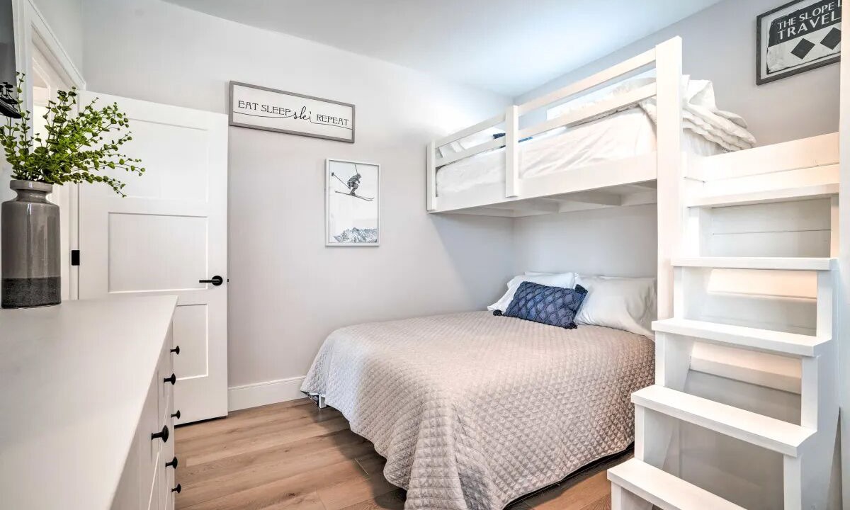 Photo of Bedroom in Wapato Point