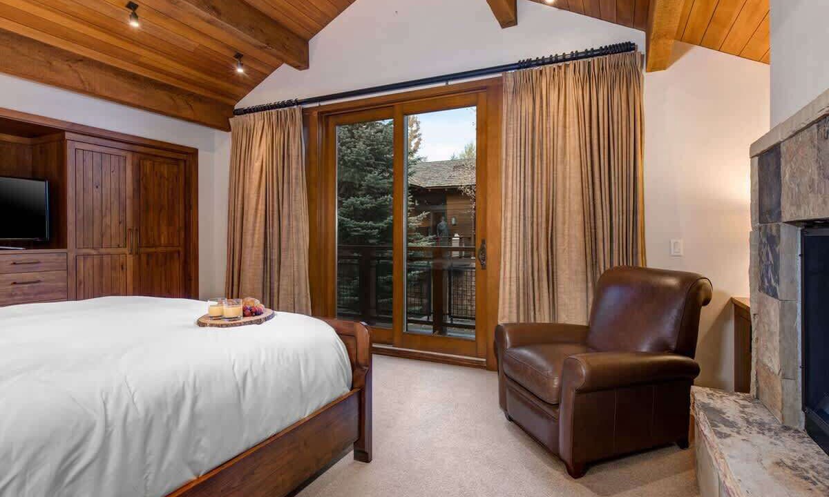 Photo of Bedroom in Granite Ridge