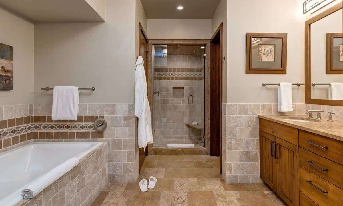 Photo of Bathroom in Granite Ridge