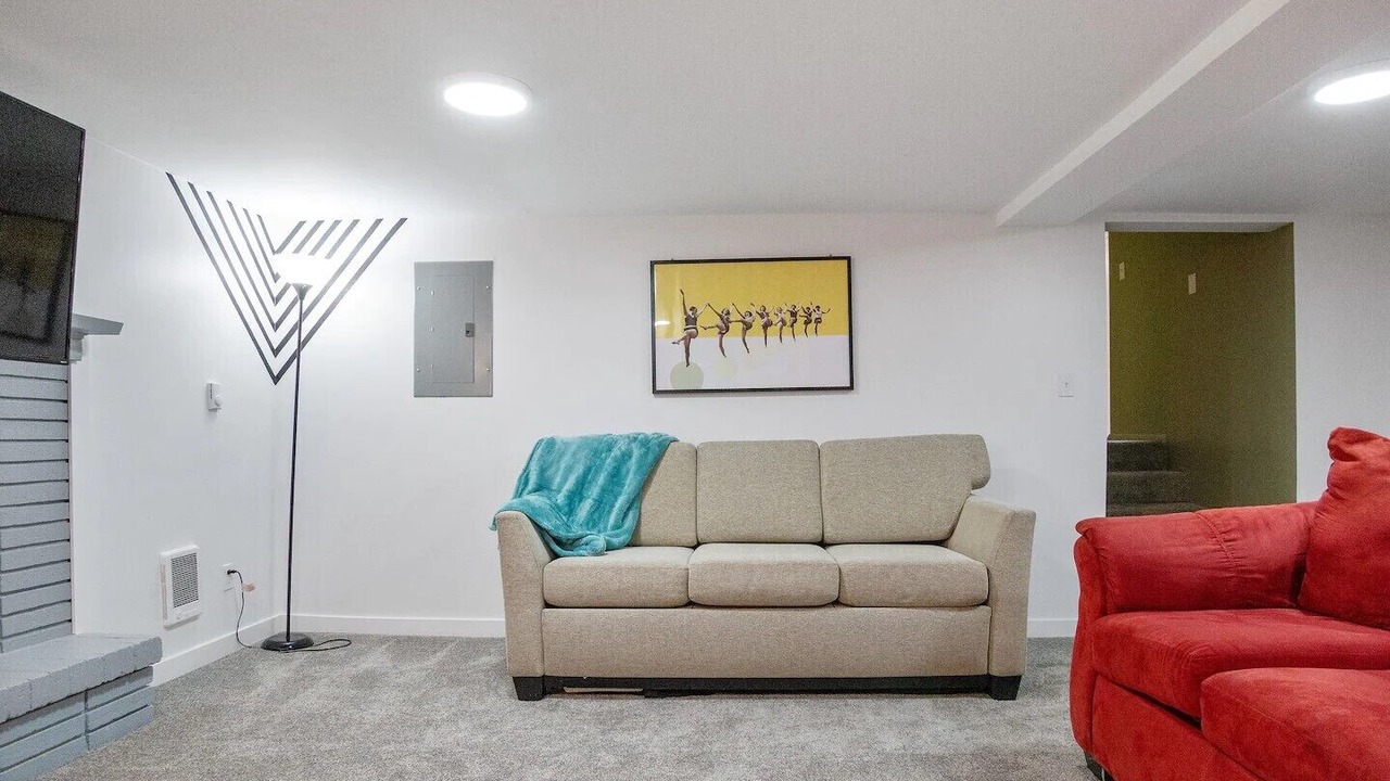 Photo of Livingroom in Logan