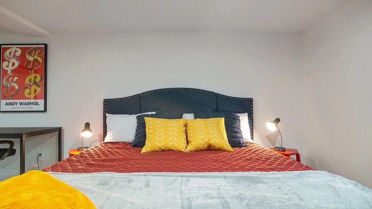 Photo of Bedroom in Logan