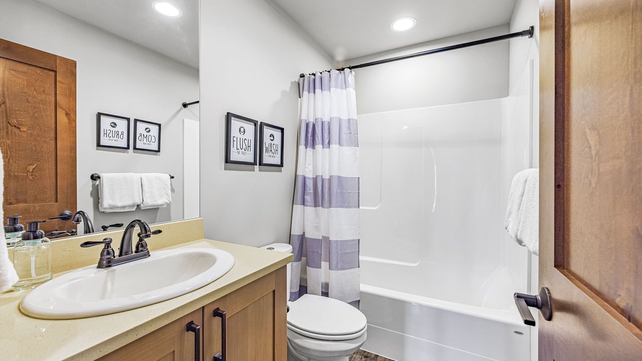 Photo of Bathroom in Cle Elum