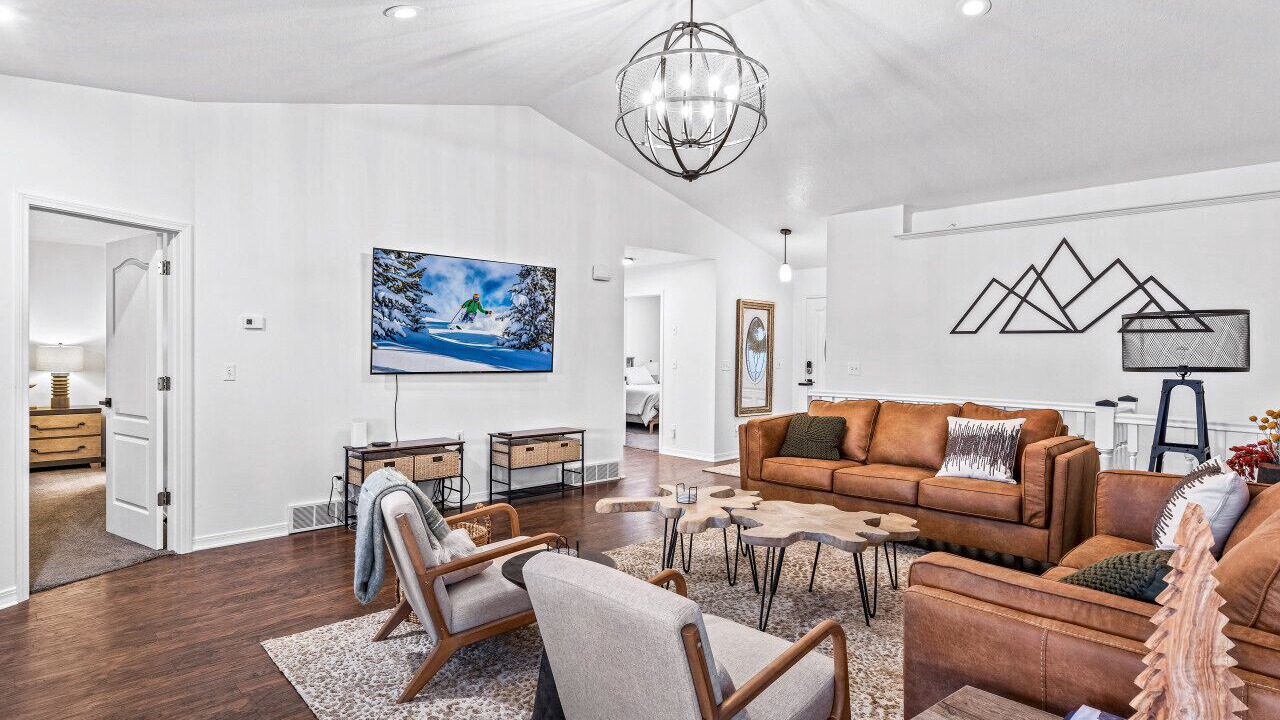 Photo of Livingroom in Logan