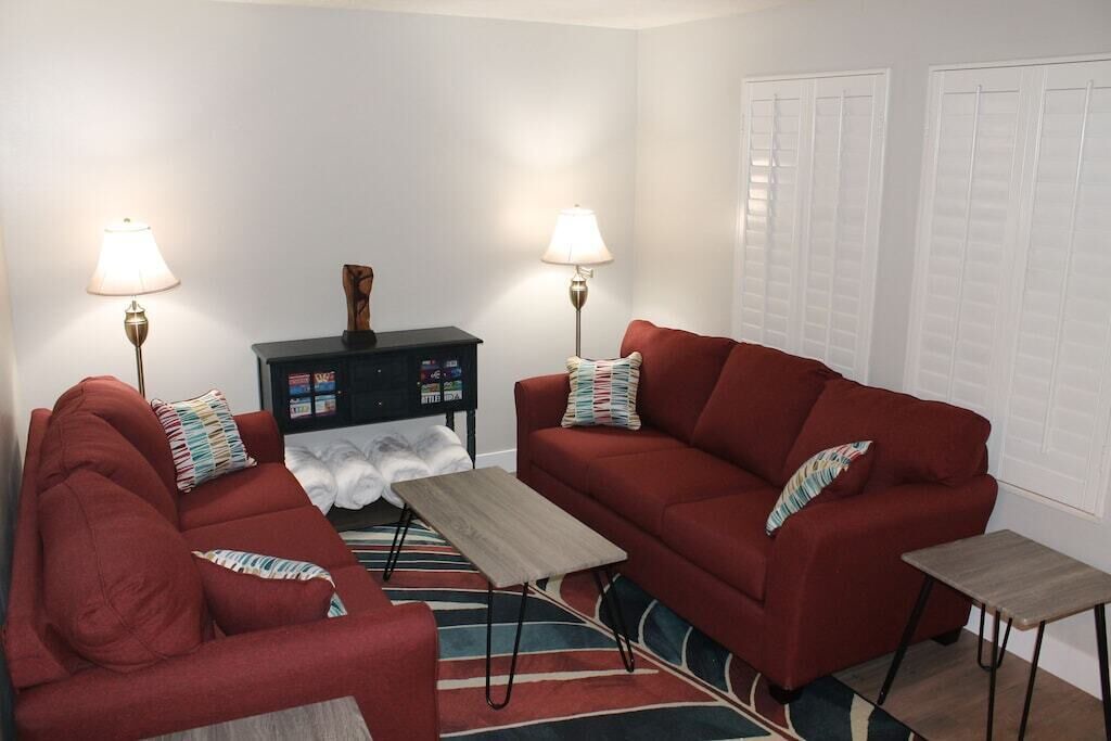 Photo of Livingroom in Layton