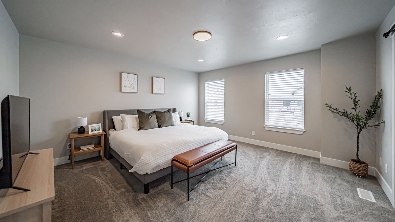 Photo of Bedroom in Ammon