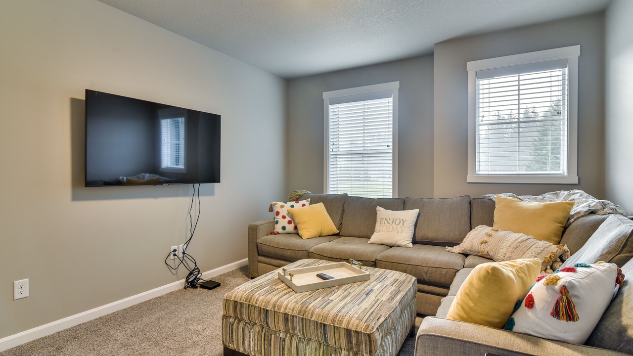 Photo of Bedroom in Pleasant Valley