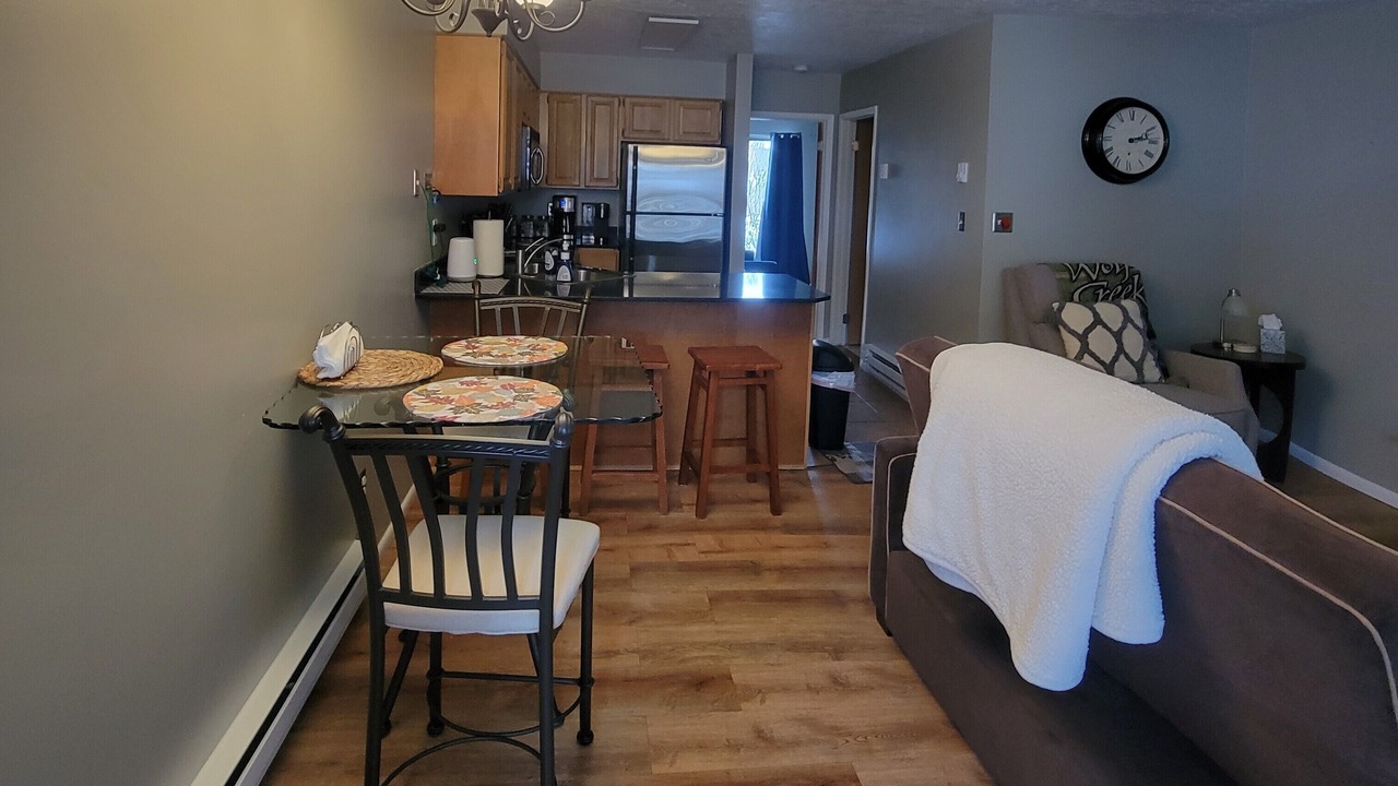 Photo of Livingroom in Wolf Creek