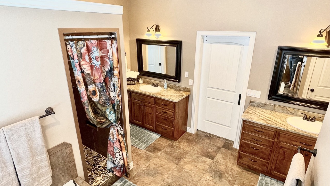 Photo of Bathroom in Power County