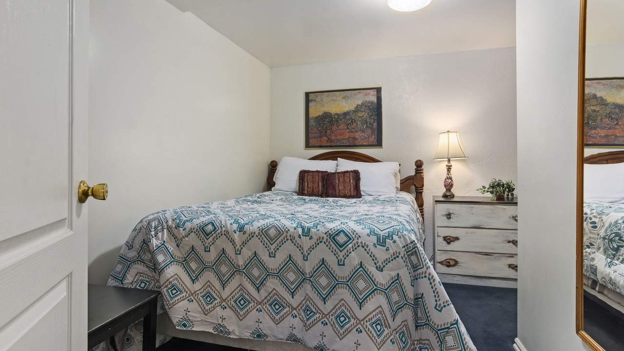 Photo of Bedroom in Millcreek