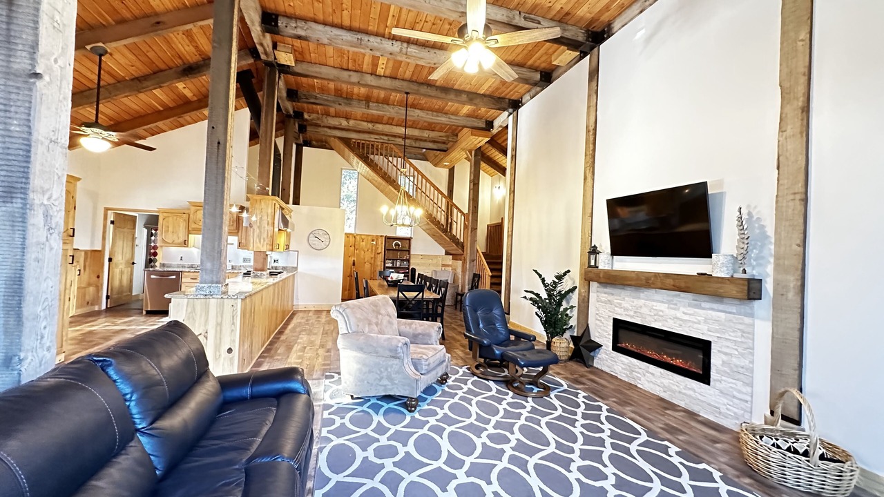 Photo of Livingroom in Garden Valley