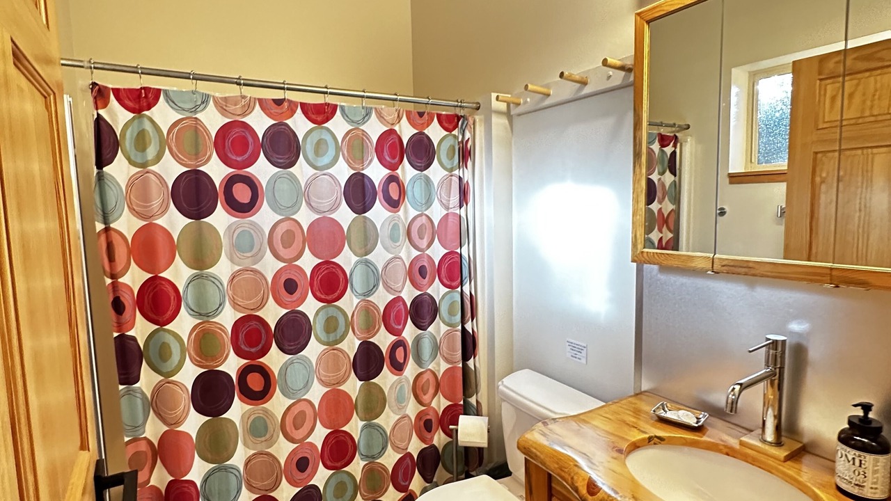 Photo of Bathroom in Garden Valley
