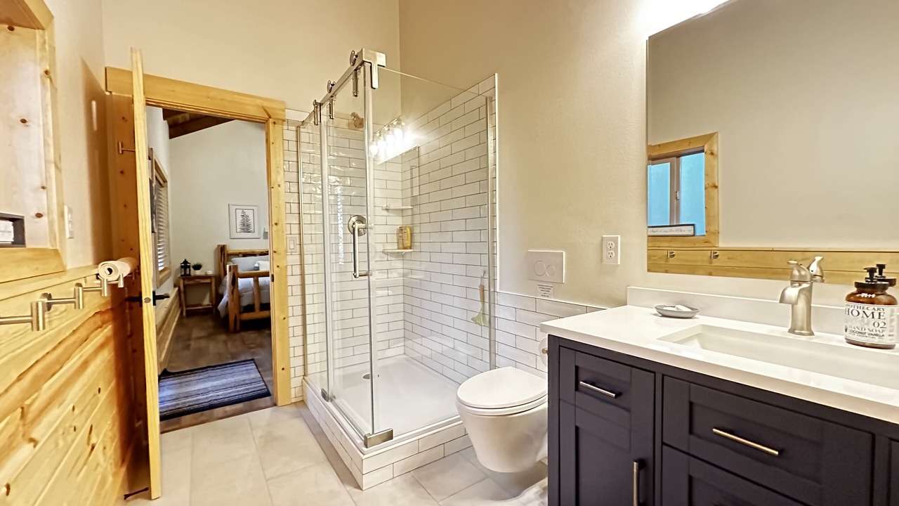 Photo of Bathroom in Garden Valley