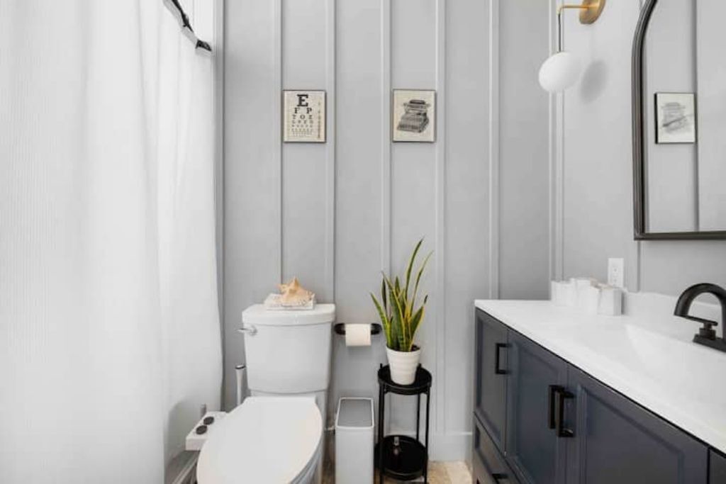 Photo of Bathroom in Fairpark
