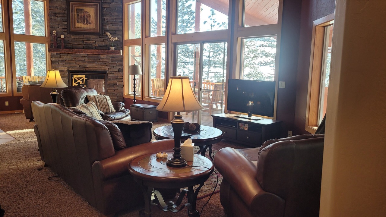 Photo of Livingroom in New Meadows