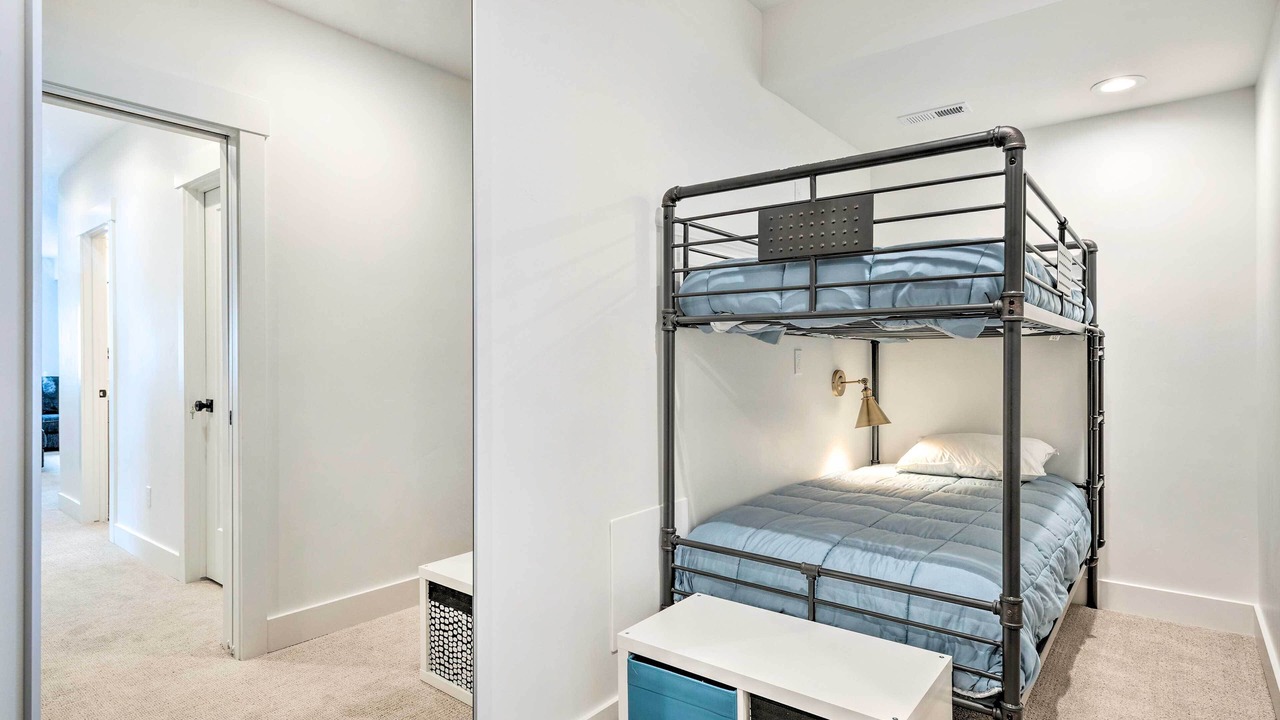 Photo of Bedroom in Ogden