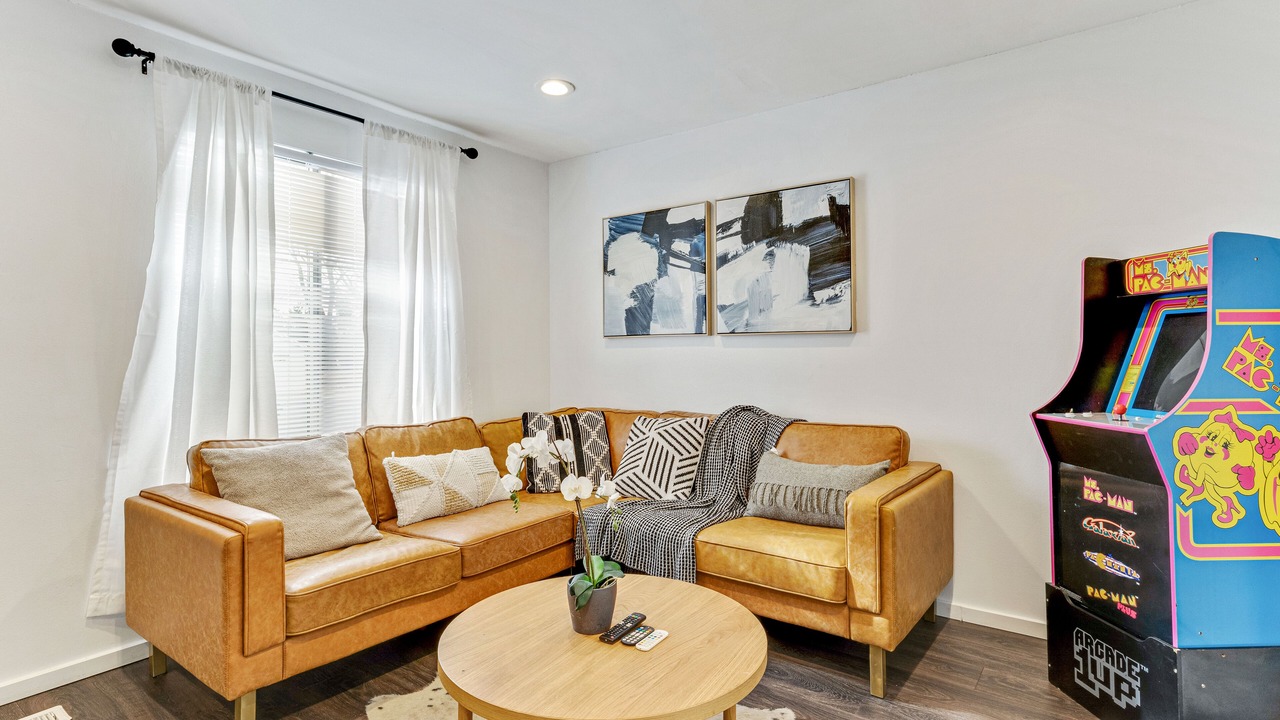 Photo of Livingroom in South Salt Lake