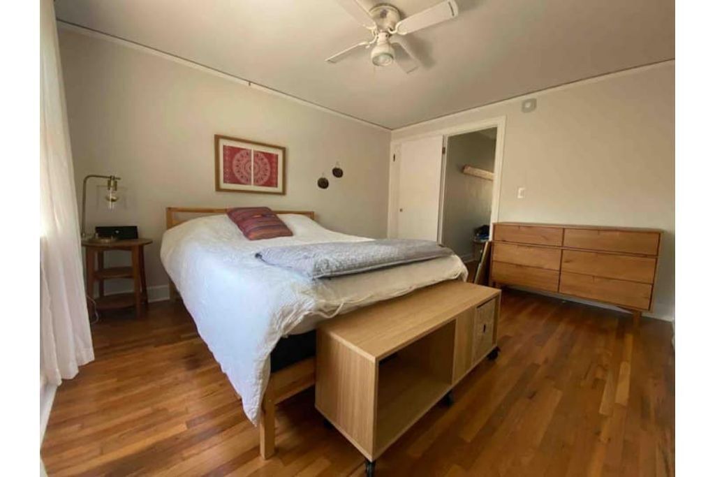 Photo of Bedroom in Mississippi District