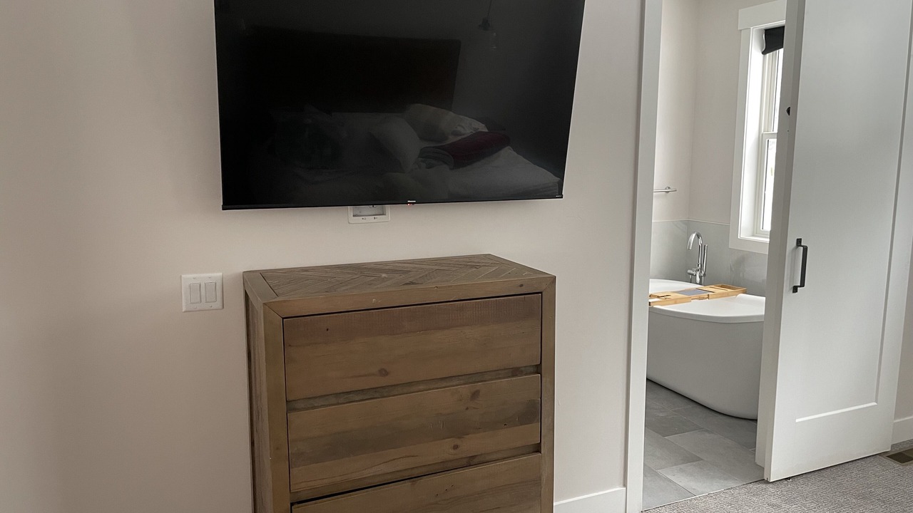Photo of Bedroom in Island Park